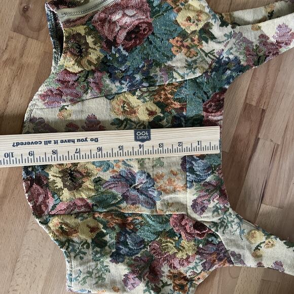 CIDER GRANDMA'S VINEYARD FLORAL TOP size M NWT - Picture 7 of 9
